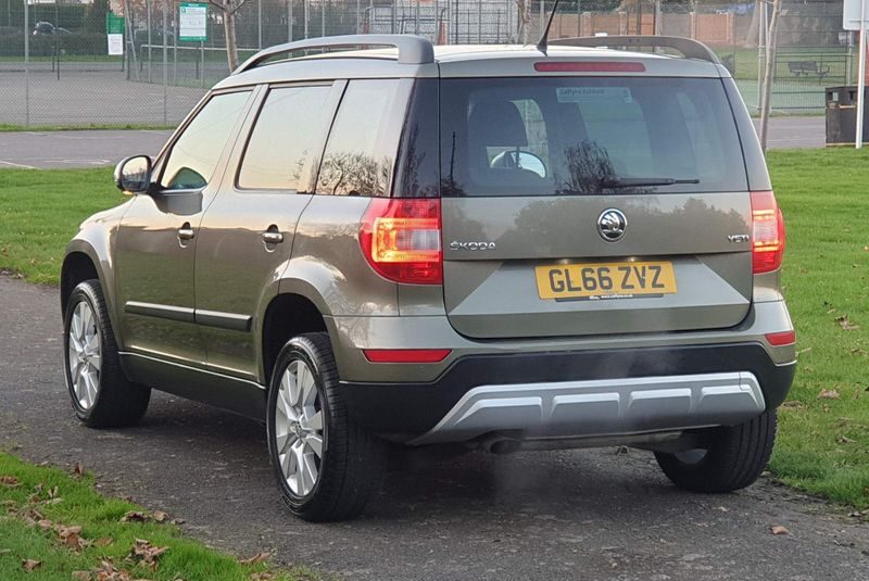 SKODA Yeti  1.2 TSI SE L Outdoor DSG Euro 6 (s/s) 5dr